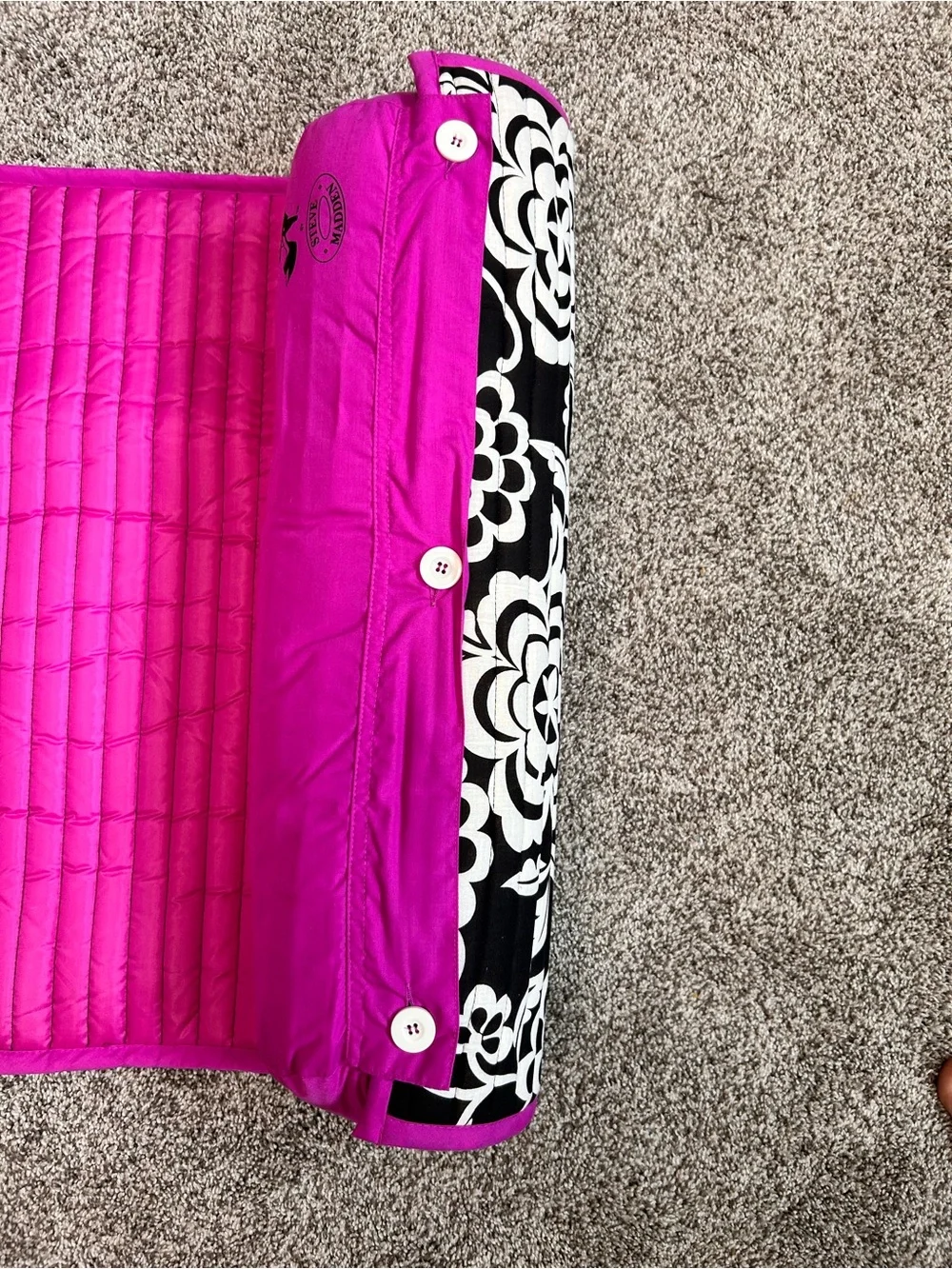 Steve Madden Beach Mat